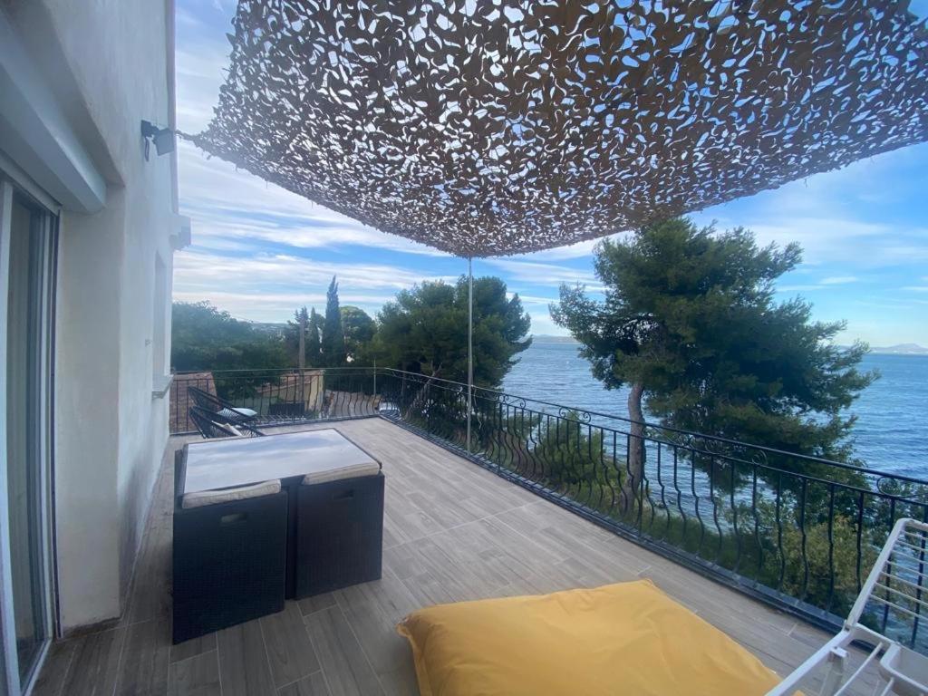 Appartement T4 Terrasse Et Vue Istres Exterior foto